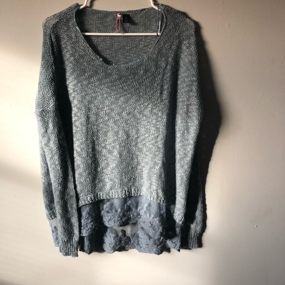 Love by Design-Blue Sweater-3/$20 🦋